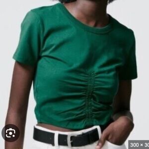 NWT Zara Short Sleeve Babydoll Tee M Emerald Green Scrunch Front Stretch Cropped